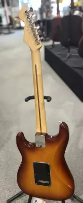 Fender - Player Stratocaster HSH Pau Ferro - Tobacco Sunburst 5